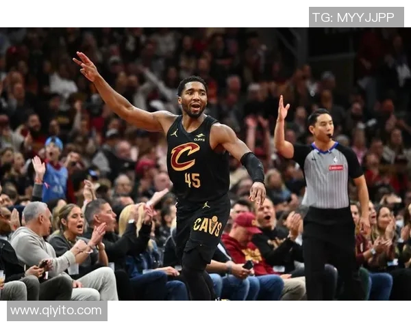 NBA官方实力榜雷霆登顶，火箭升至第三